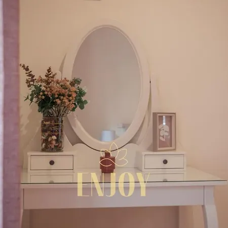 Enjoy Flat By Tonsdeverde Lägenhet *