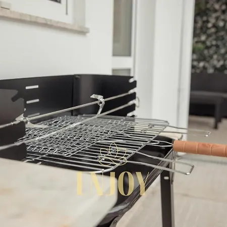 Enjoy Flat By Tonsdeverde דירה בראגה