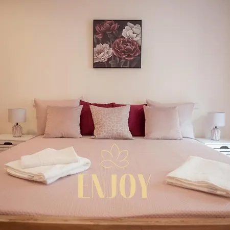 Enjoy Flat By Tonsdeverde Lägenhet Braga