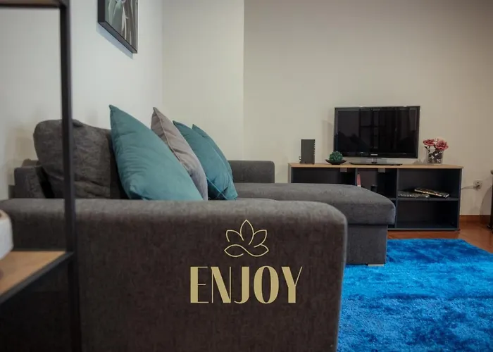 Enjoy Flat By Tonsdeverde * 브라가