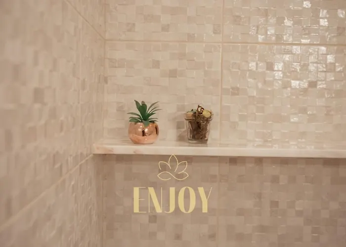 Enjoy Flat By Tonsdeverde בראגה