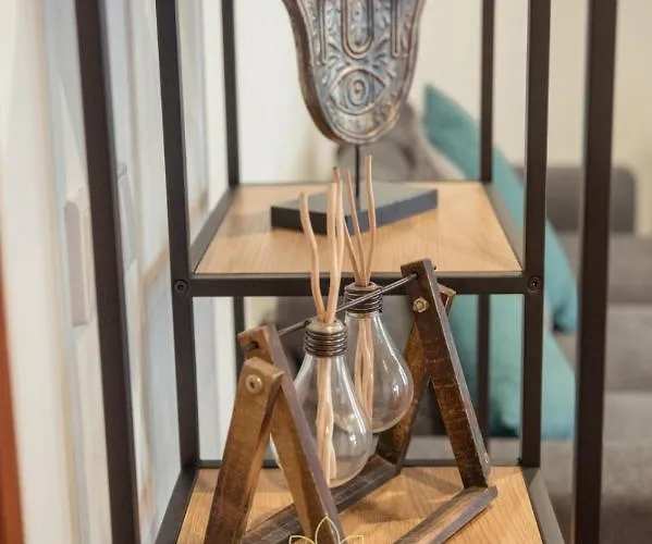 아파트 Enjoy Flat By Tonsdeverde 브라가