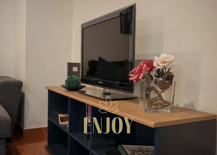 Enjoy Flat By Tonsdeverde דירה בראגה