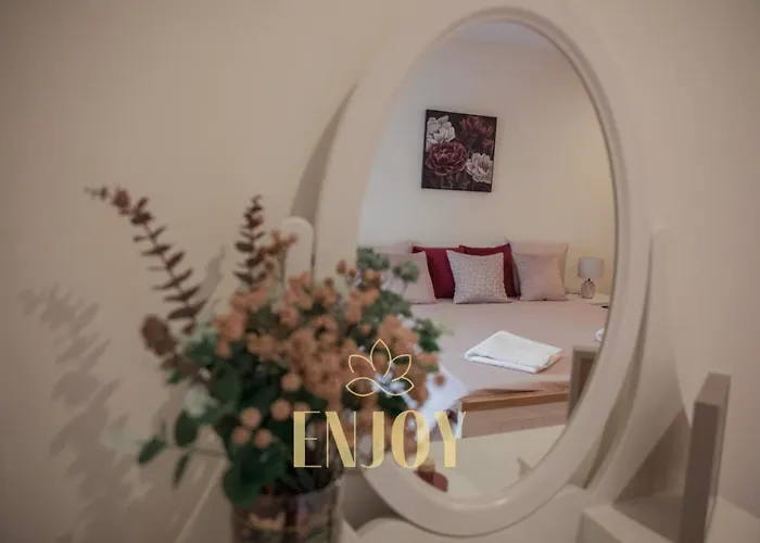 Enjoy Flat By Tonsdeverde * בראגה