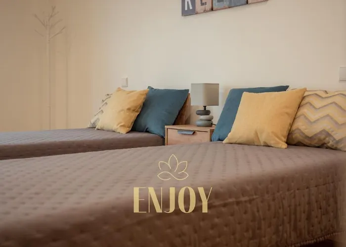 Enjoy Flat By Tonsdeverde * בראגה